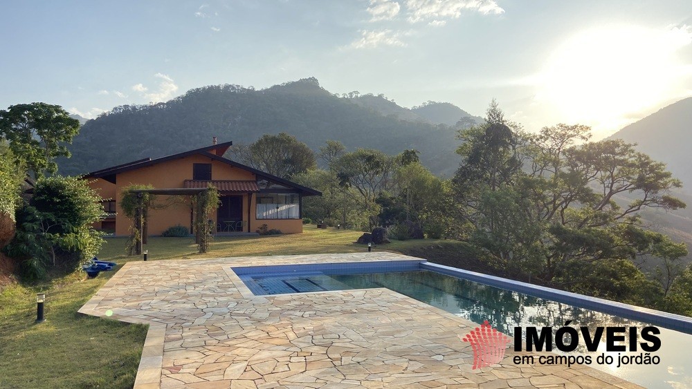 0 para Casas - Venda em Campos do Jordão