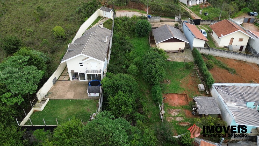 0 para Terrenos - Venda em Campos do Jordão