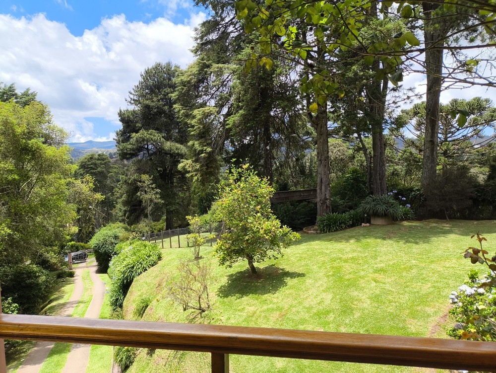 0 para Casas - Venda em Campos do Jordão