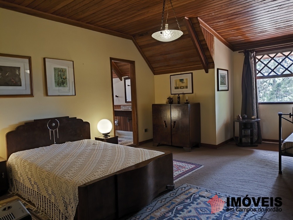 0 para Casas - Venda em Campos do Jordão