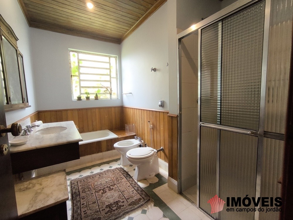 0 para Casas - Venda em Campos do Jordão