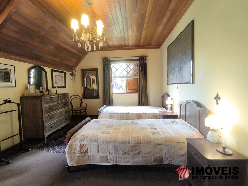 0 para Casas - Venda em Campos do Jordão
