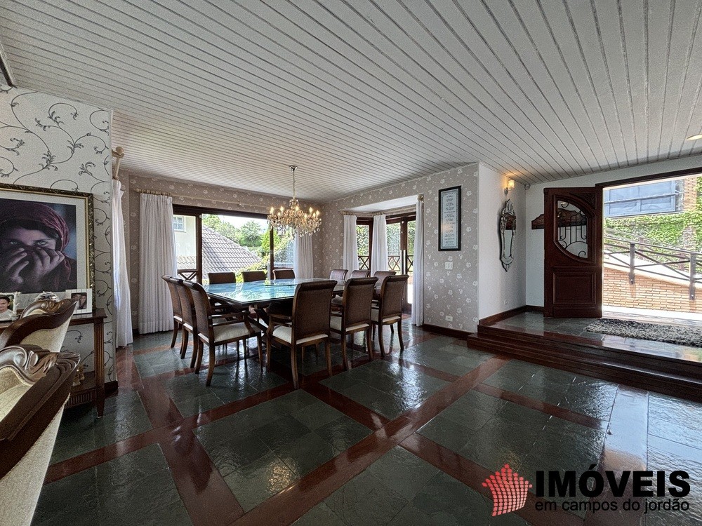 0 para Casas - Venda em Campos do Jordão