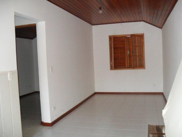 0 para Casas - Venda em Campos do Jordão