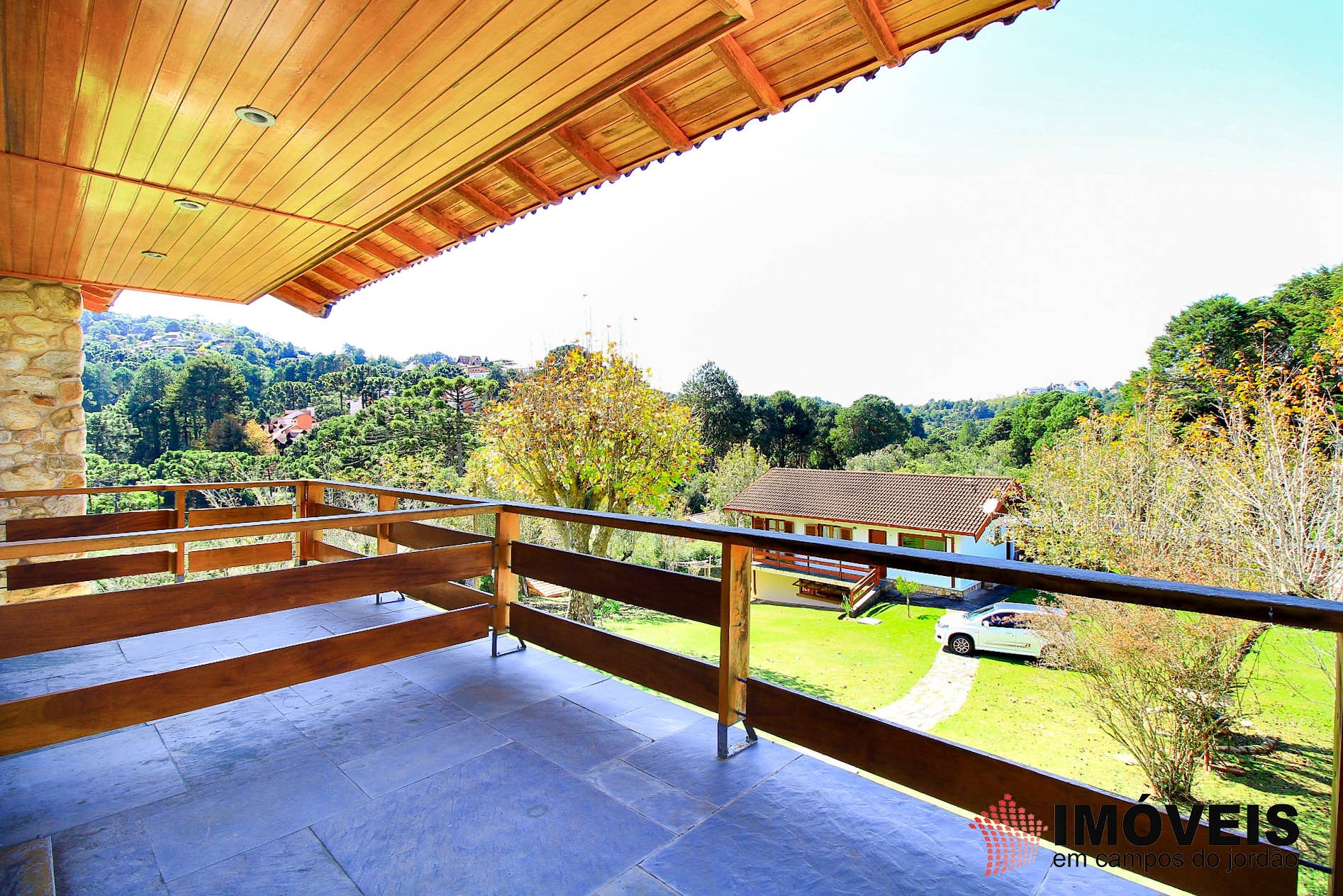 1 para Casas - Venda em Campos do Jordão