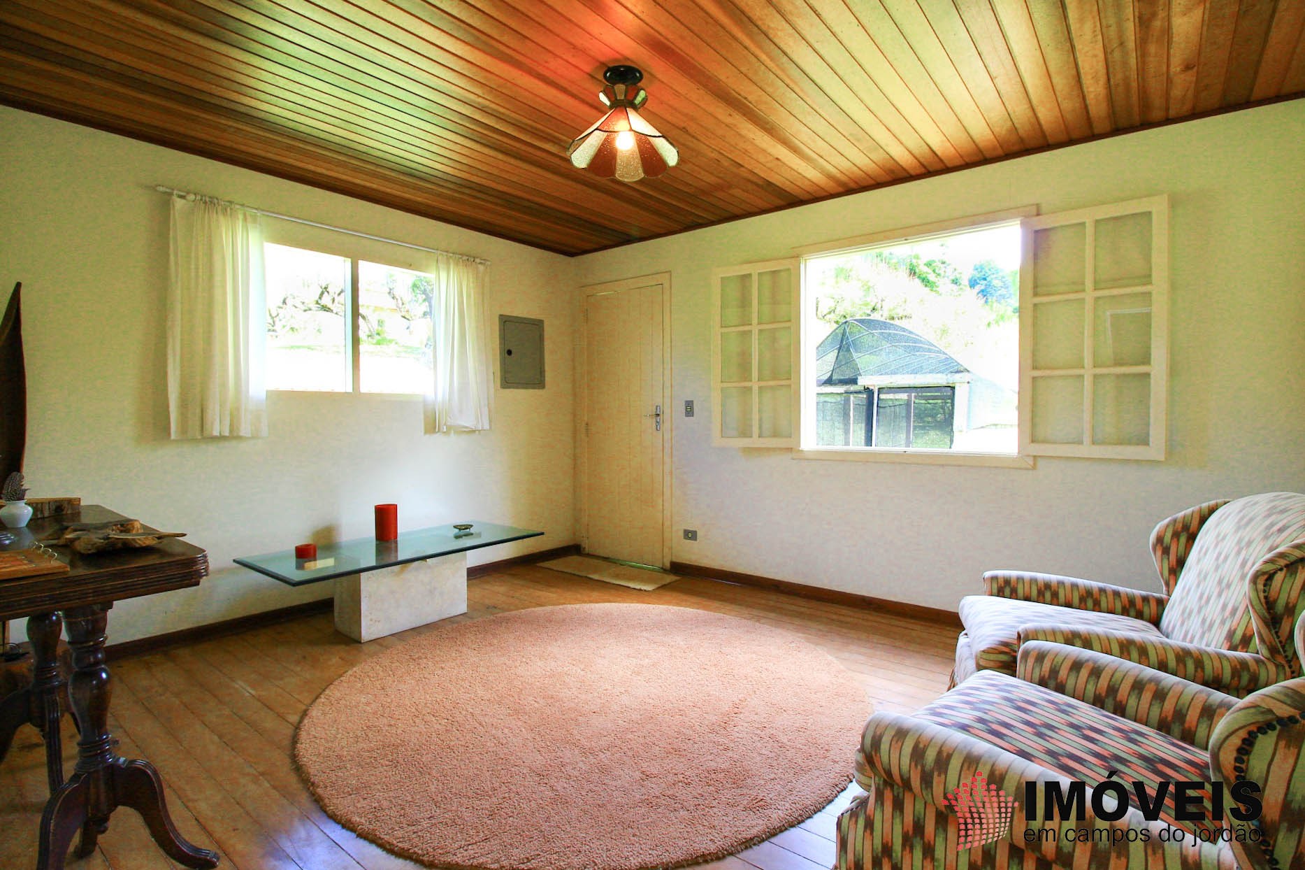 1 para Casas - Venda em Campos do Jordão