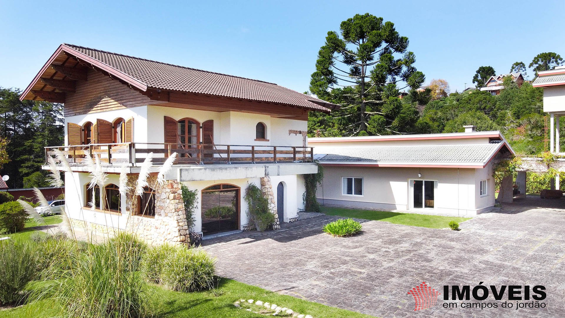 1 para Casas - Venda em Campos do Jordão