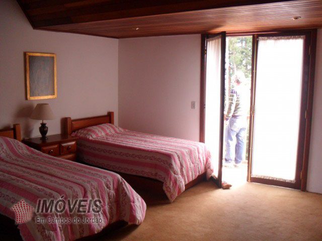 0 para Casas - Venda em Campos do Jordão