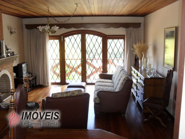 0 para Casas - Venda em Campos do Jordão