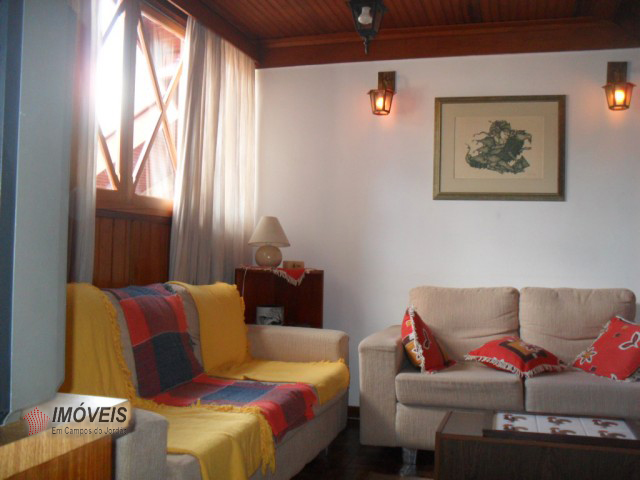 0 para Apartamentos - Venda em Campos do Jordão