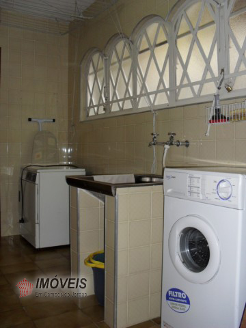 0 para Apartamentos - Venda em Campos do Jordão