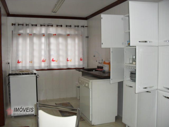 0 para Apartamentos - Venda em Campos do Jordão