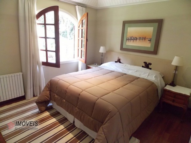 0 para Casas - Venda em Campos do Jordão