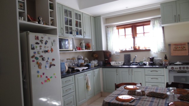0 para Casas - Venda em Campos do Jordão