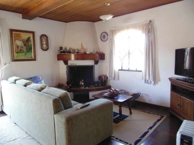 0 para Casas - Venda em Campos do Jordão
