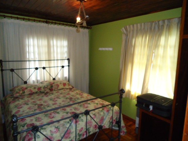 0 para Casas - Venda em Campos do Jordão