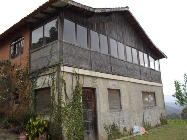 0 para Casas - Venda em Campos do Jordão