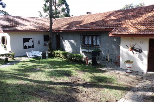 0 para Casas - Venda em Campos do Jordão