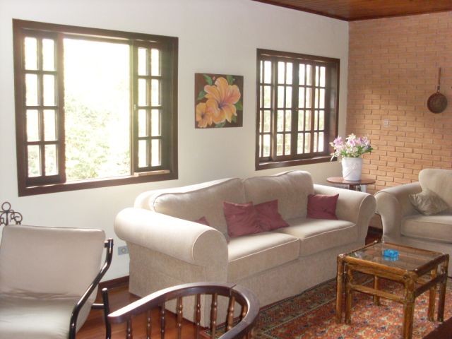 0 para Casas - Venda em Campos do Jordão